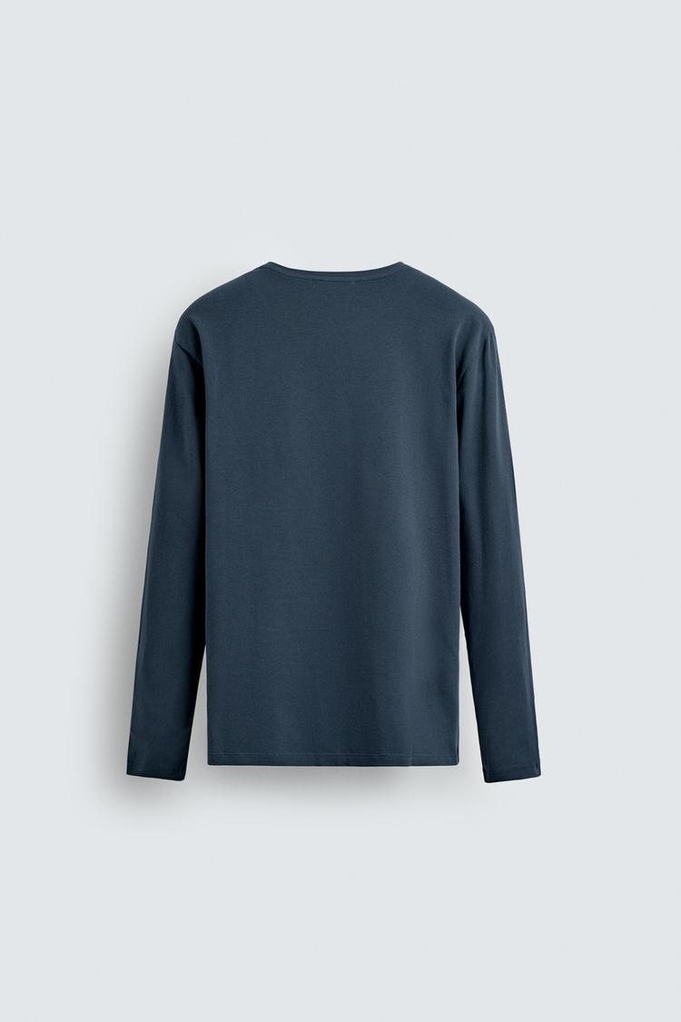 2 Pieces Full Sleeves T-Shirt ( WHITE & NAVY BLUE)